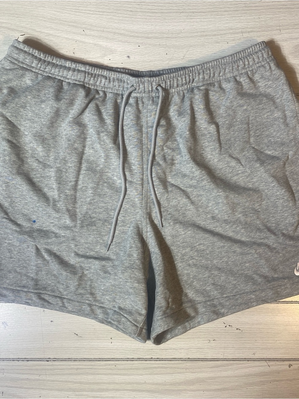Nike Men's Fleece Shorts Grey Size XL Standard Fit Above Knee Length NWT Read